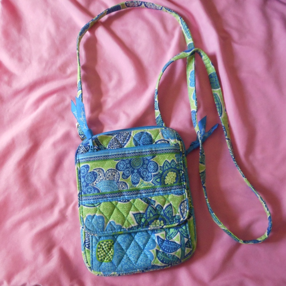 Vera Bradley Mini Hipster Doodle Daisy Excellent